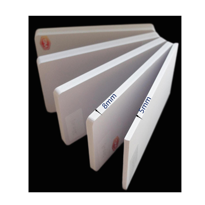 kaufen PVC-Schaumplattenblatt 4 mm Wasserdichte Platte 1220*2440 mm für den Bau on-line-Fertigung