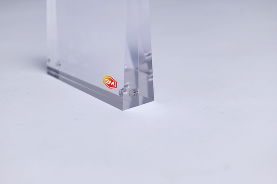 kaufen Professionelle benutzerdefinierte magnetische klare Acryl-Fotoraum 5x7 Acryl-Rahmen magnetisch online manufacture