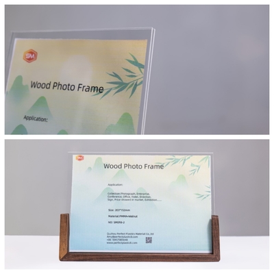 Exquisite U-förmige Acryl-Fotoraum mit Holzbasis für Schreibtischdekoration